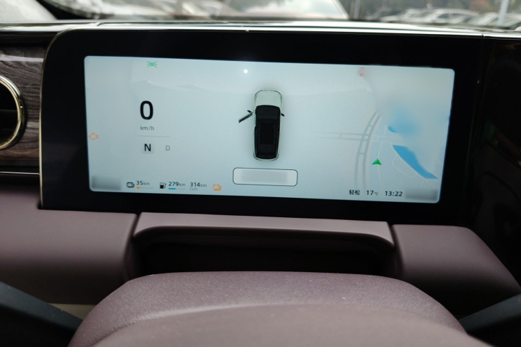 零跑汽车 零跑C11 2023款 增程 285智享版局部细节14