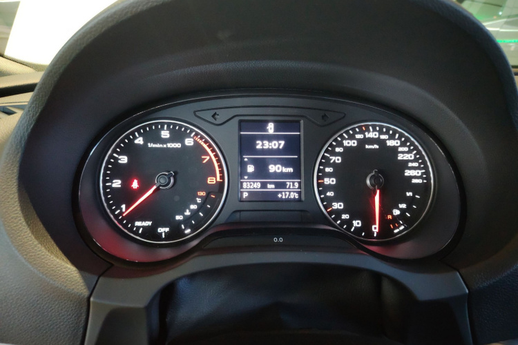 奥迪A3 2017款 Sportback 40 TFSI 运动型局部细节14