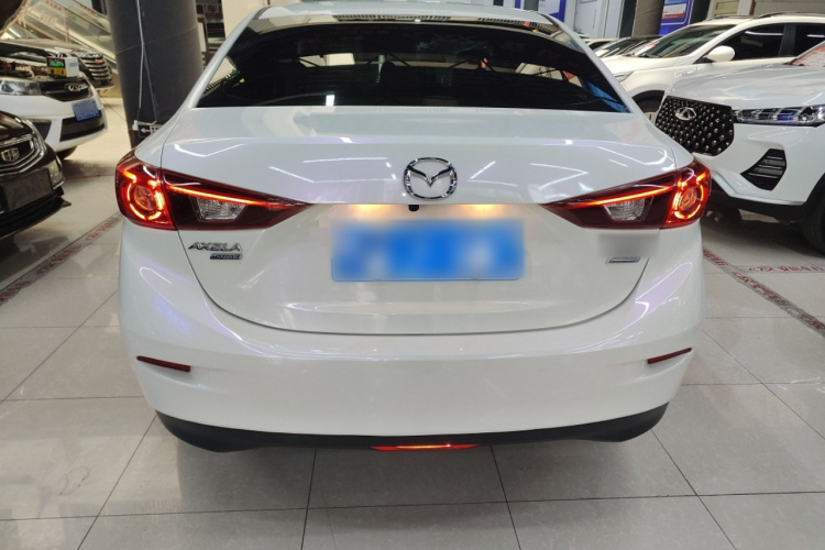 马自达3 昂克赛拉 2017款 三厢 2.0L 自动尊贵型 国V车身外观6004