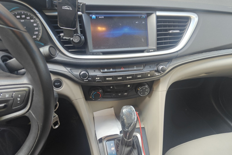 别克 英朗 2016款 15N 自动精英型局部细节16