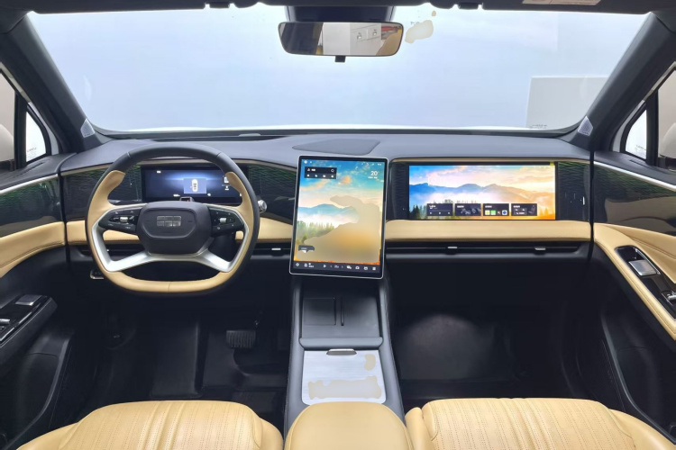 吉利银河 银河L7 2023款 1.5T 115km 星舰中控内饰7002