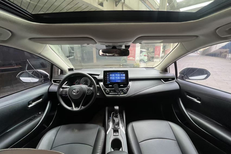 丰田 卡罗拉 2021款 1.2T S-CVT 精英版中控内饰7002