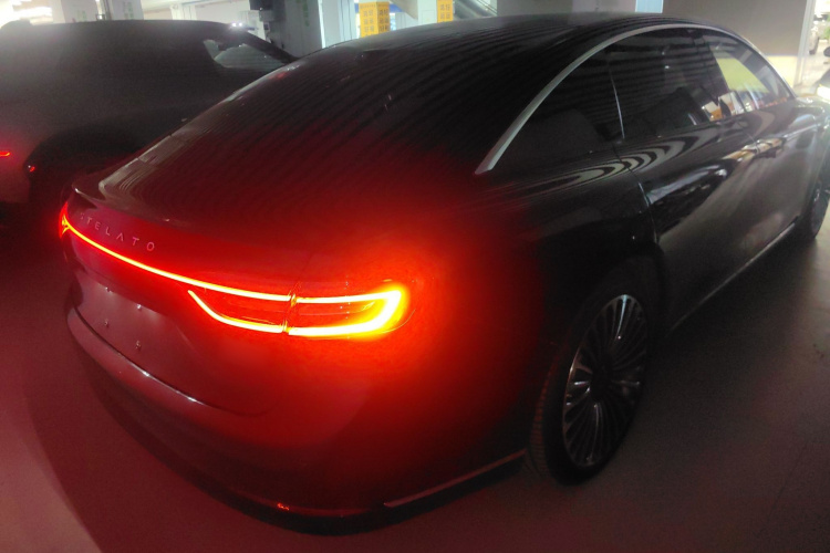 鸿蒙智行 享界S9 2024款 纯电 Ultra 四驱旗舰版车身外观6