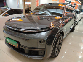 理想汽车 理想L9 2025款 Ultra 智能焕新版