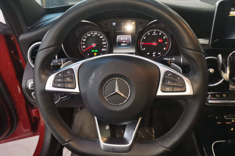 奔驰C级 2018款 C 200 运动版局部细节13