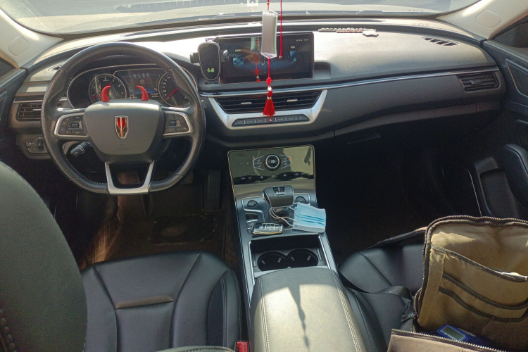 红旗H5 2022款 经典款 改款 1.5T DCT旗韵版中控内饰12