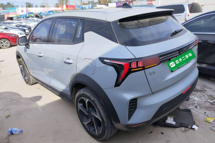 领克06 EM-P 2023款 1.5T Remix PHEV Pro车身外观4