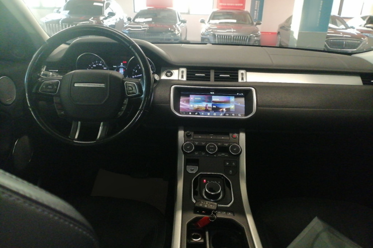 路虎 揽胜极光 2018款 240PS SE DYNAMIC 智锐版中控内饰7002