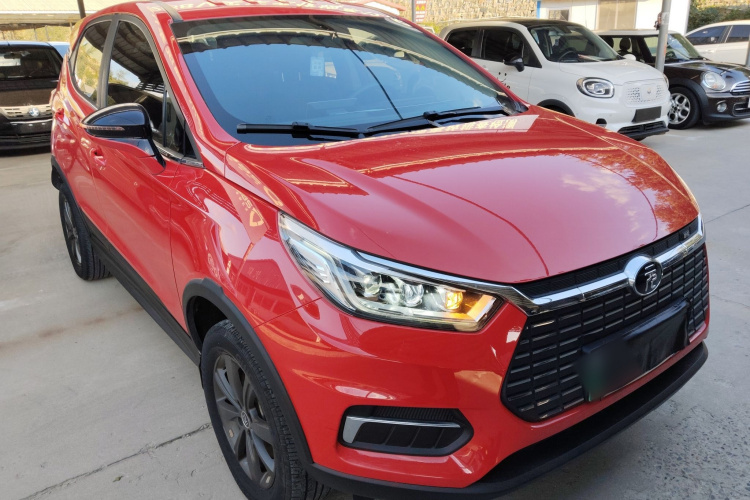 比亚迪 元新能源 2019款 EV535 智联领潮型车身外观6002