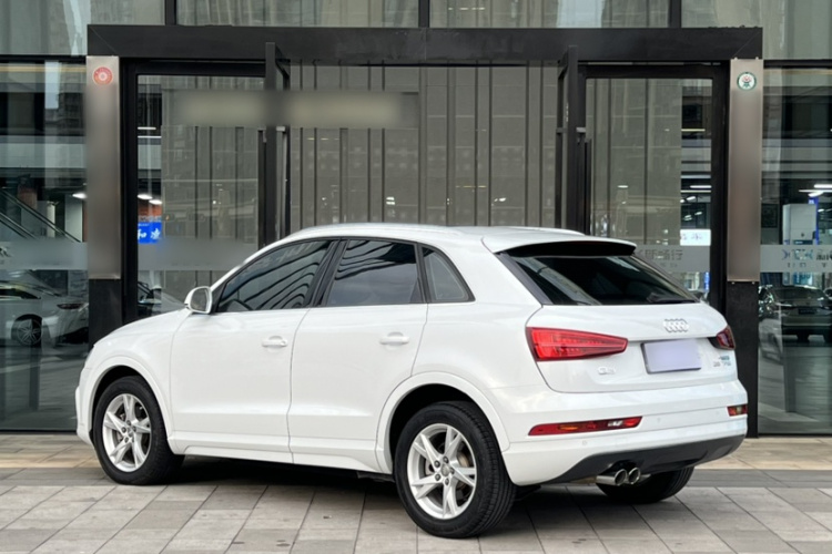 奥迪Q3 2017款 35 TFSI 时尚型车身外观6002