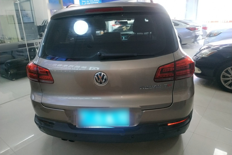 大众 途观 2013款 1.8TSI 自动两驱舒适版车身外观6004