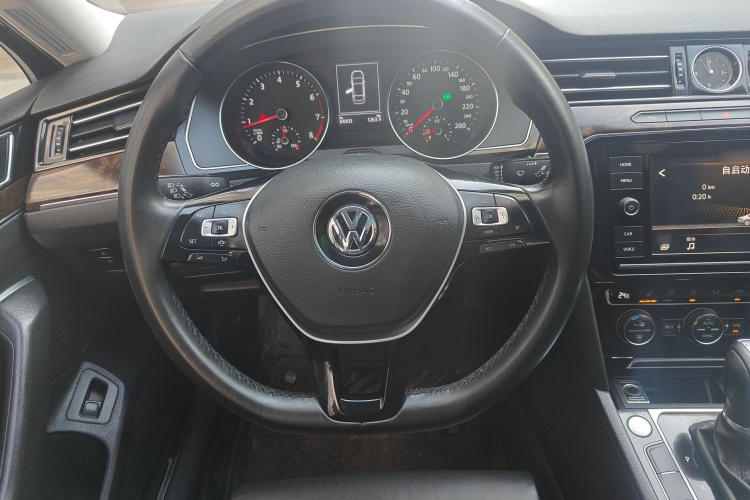 大众 迈腾 2019款 330TSI DSG 豪华型 国V中控内饰13