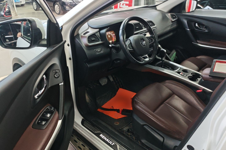 雷诺 科雷嘉 2017款 2.0L 120周年限量版中控内饰20