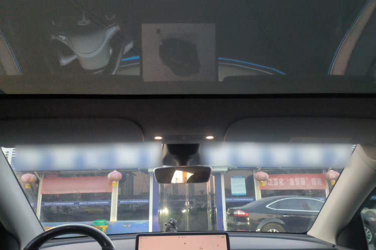 特斯拉 Model Y 2022款 长续航全轮驱动版局部细节22