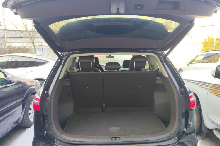 大众 威然 2024款 330TSI 豪华版局部细节23