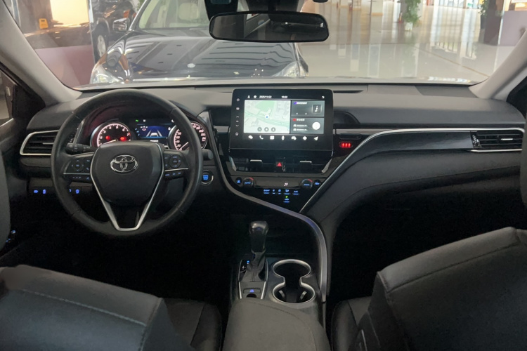 丰田 凯美瑞 2021款 2.0G 豪华版中控内饰7003