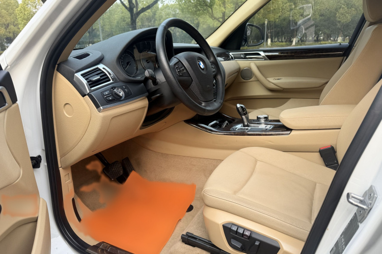 宝马X3(进口) 2016款 sDrive20i中控内饰7005