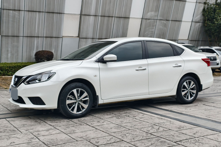 日产 轩逸 2021款 经典 1.6XE CVT舒适版车身外观6006