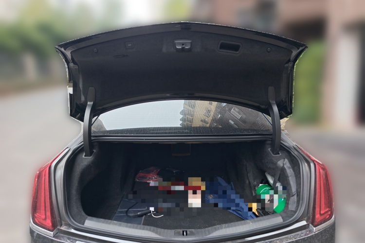 凯迪拉克CT6 2017款 28T 领先型中控内饰23