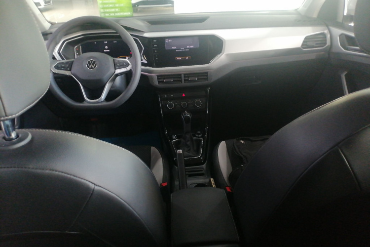 大众 探影 2023款 200TSI DSG 悦智联版中控内饰7002
