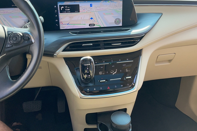 别克GL8 2022款 ES陆尊 653T 尊享型局部细节16