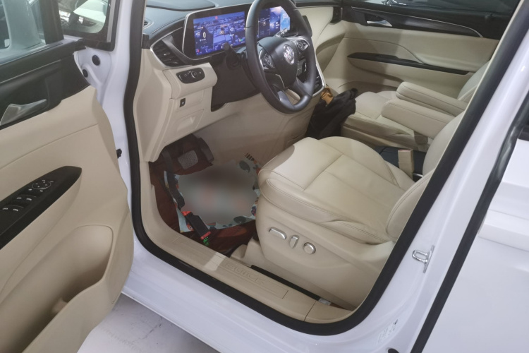 别克GL8 2023款 ES陆尊 尊享型中控内饰20