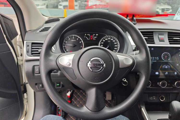 日产 轩逸 2021款 经典 1.6XE CVT专享版中控内饰13