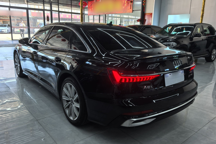 奥迪A6L 2023款 改款 45 TFSI 臻选动感型车身外观6004