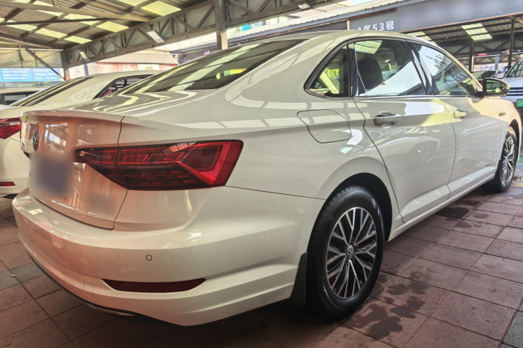 大众 速腾 2019款 200TSI DSG舒适型 国VI车身外观6004