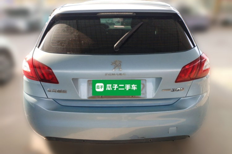 标致308S 2015款 1.2T 自动劲驰版车身外观6