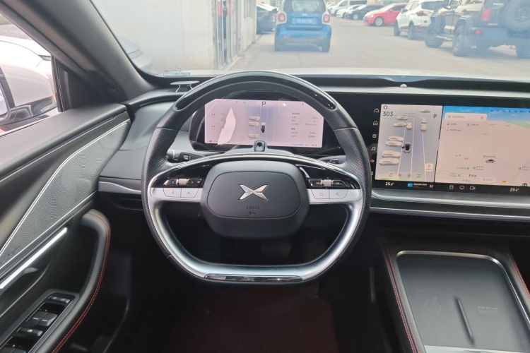 小鹏P7 2023款 P7i 702 Pro局部细节13