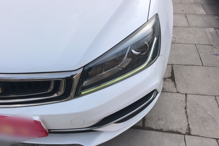 吉利汽车 帝豪 2018款 1.5L CVT向上互联版局部细节36