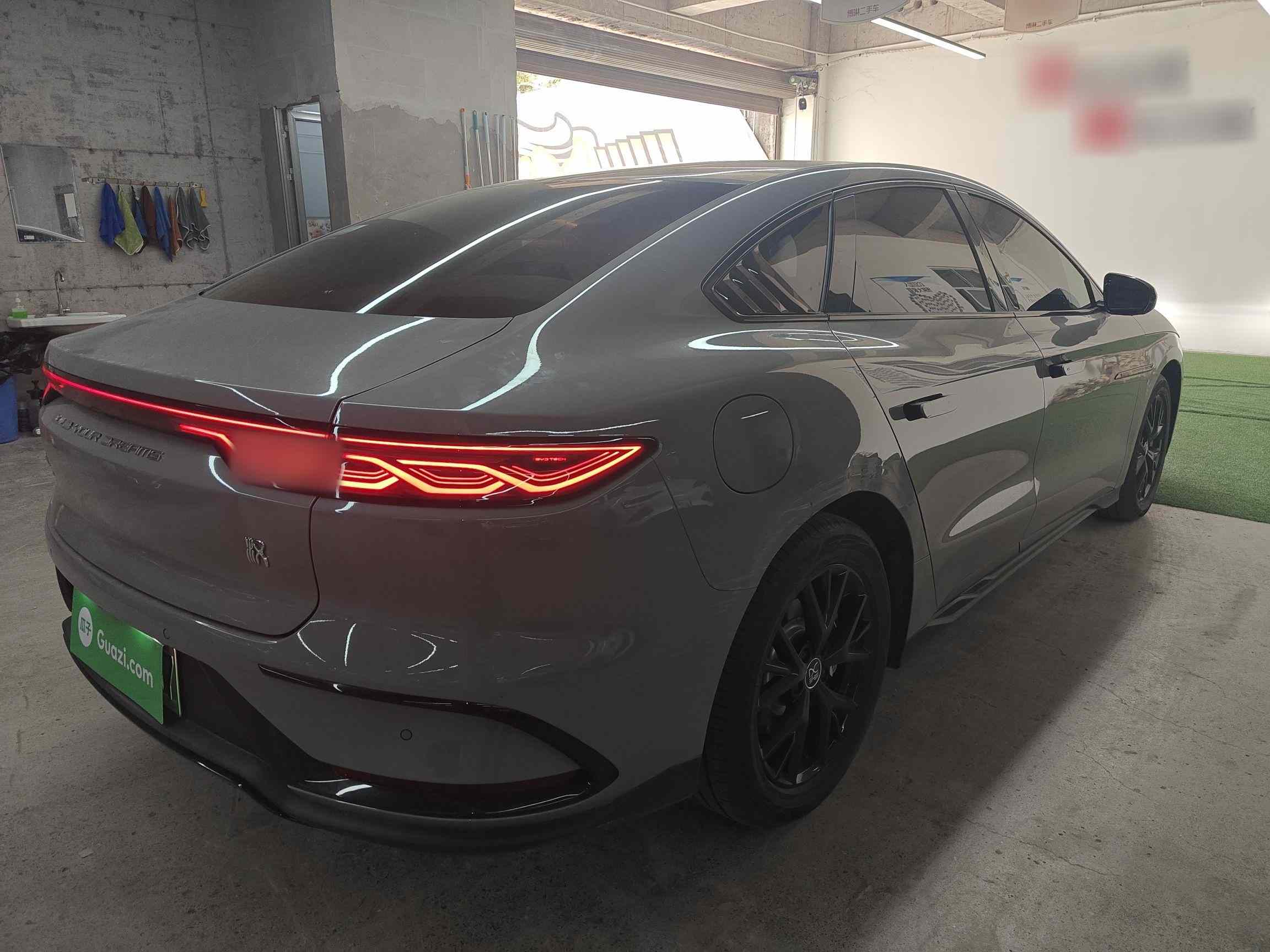 比亚迪 汉 2025款 DM-i 125KM精英型(5)