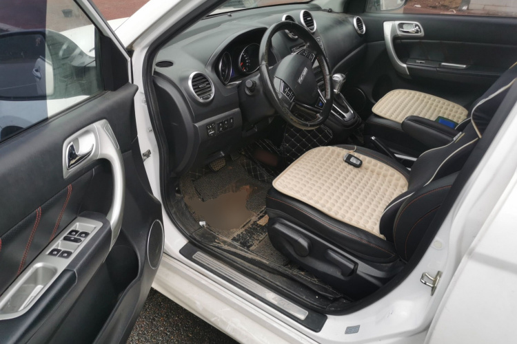 哈弗H6 2016款 升级版 1.5T 自动两驱精英型中控内饰20