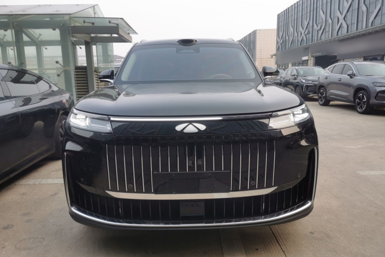 奇瑞 风云T11 2026款 220四驱全家乐车身外观6001