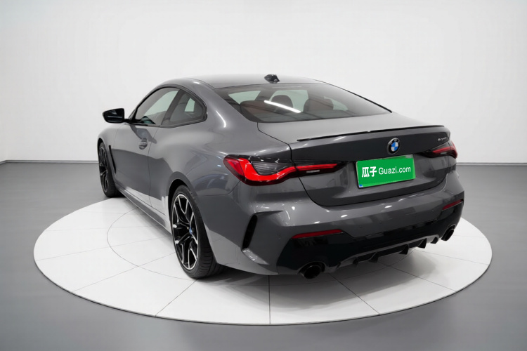 宝马4系 2024款 430i M运动曜夜套装车身外观5