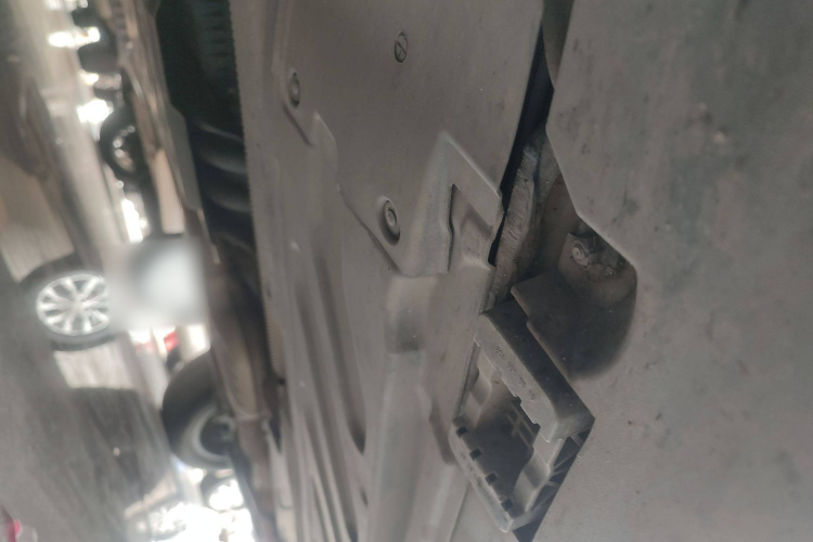 奔驰GLC 2018款 GLC 260 4MATIC 动感型局部细节9004