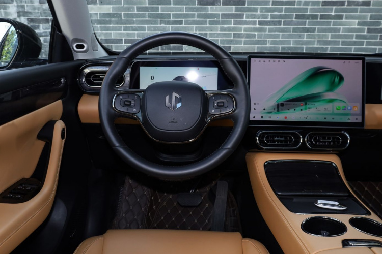 零跑汽车 零跑C11 2024款 增程 300尊享版中控内饰7005