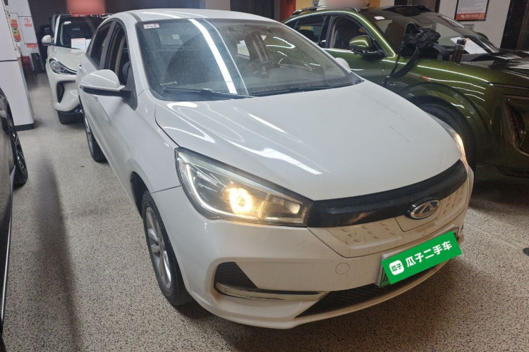 奇瑞新能源 艾瑞泽e 2024款 405km 出行版车身外观3