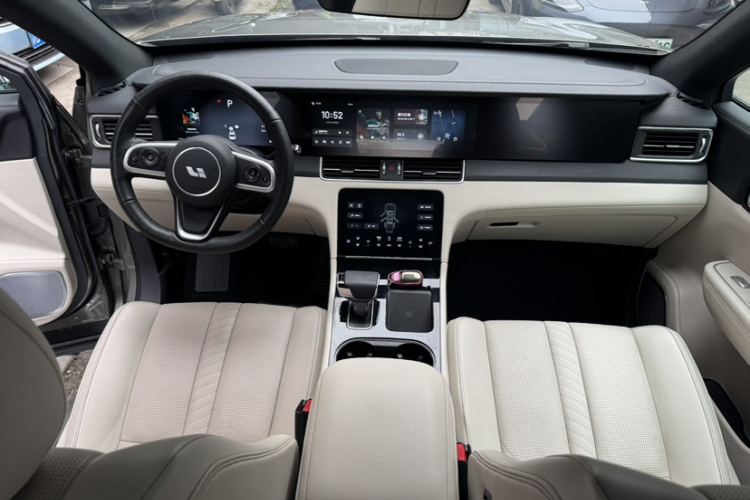 理想汽车 理想ONE 2020款 增程6座版局部细节14