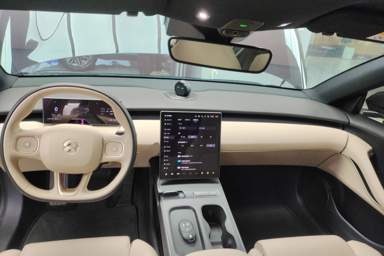蔚来ET5T 2024款 100kWh Touring中控内饰12