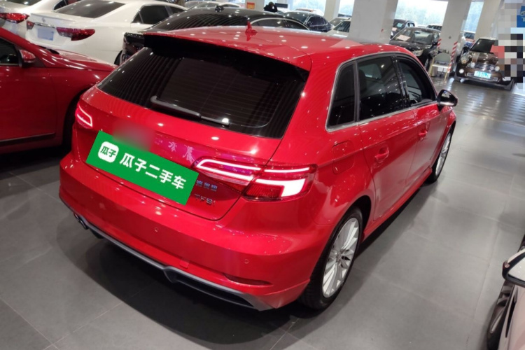 奥迪A3 2018款 30周年年型 Sportback 35 TFSI 时尚型车身外观6005