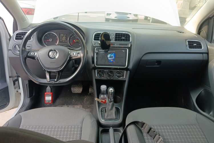 大众 Polo 2018款 1.5L 自动安享型中控内饰12