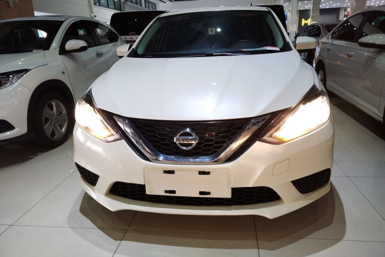 日产 轩逸 2022款 经典 1.6XE CVT舒适版车身外观2