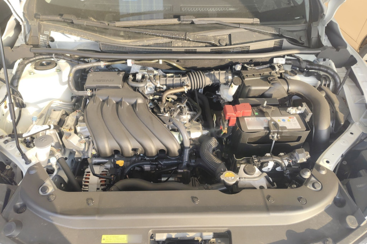 日产 轩逸 2024款 改款 经典 1.6XE CVT舒适版机舱底盘24