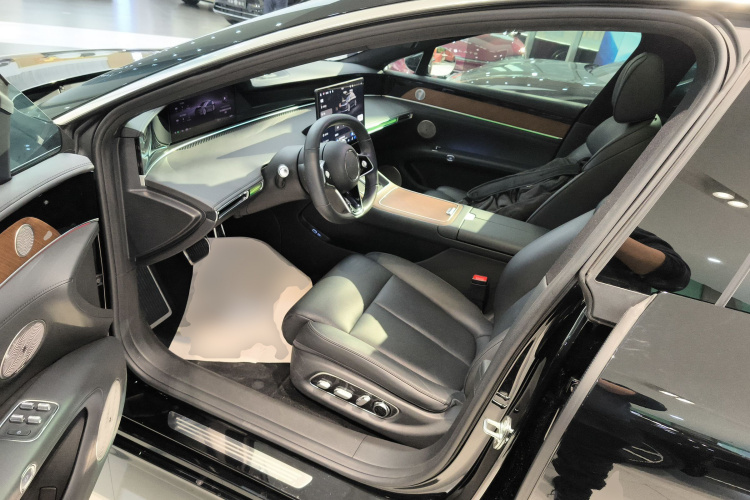 鸿蒙智行 享界S9 2024款 纯电 Ultra 四驱旗舰版中控内饰19