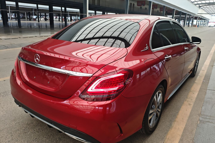 奔驰C级 2019款 C 180 L 时尚型运动版车身外观6005