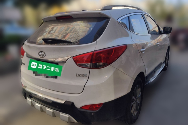 北京现代ix35 2013款 2.0L 自动两驱舒适型GL 国IV车身外观6005