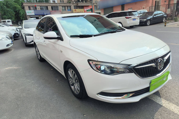 别克 英朗 2021款 1.3T 自动轻混动精英型车身外观3