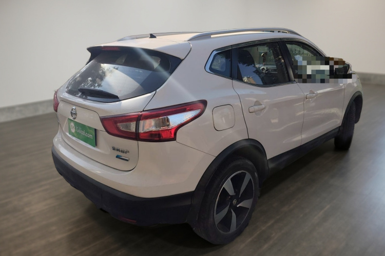 日产 逍客 2017款 2.0L CVT智享版 国V车身外观7